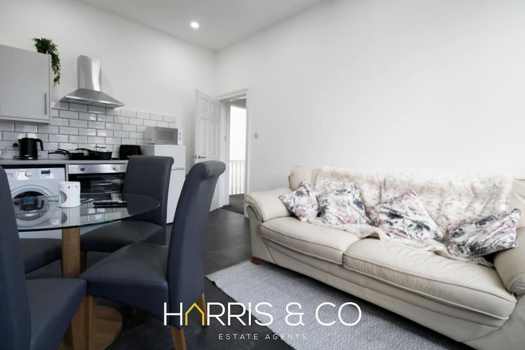 Roundtree & Berry - Fleetwood Appartement Buitenkant foto